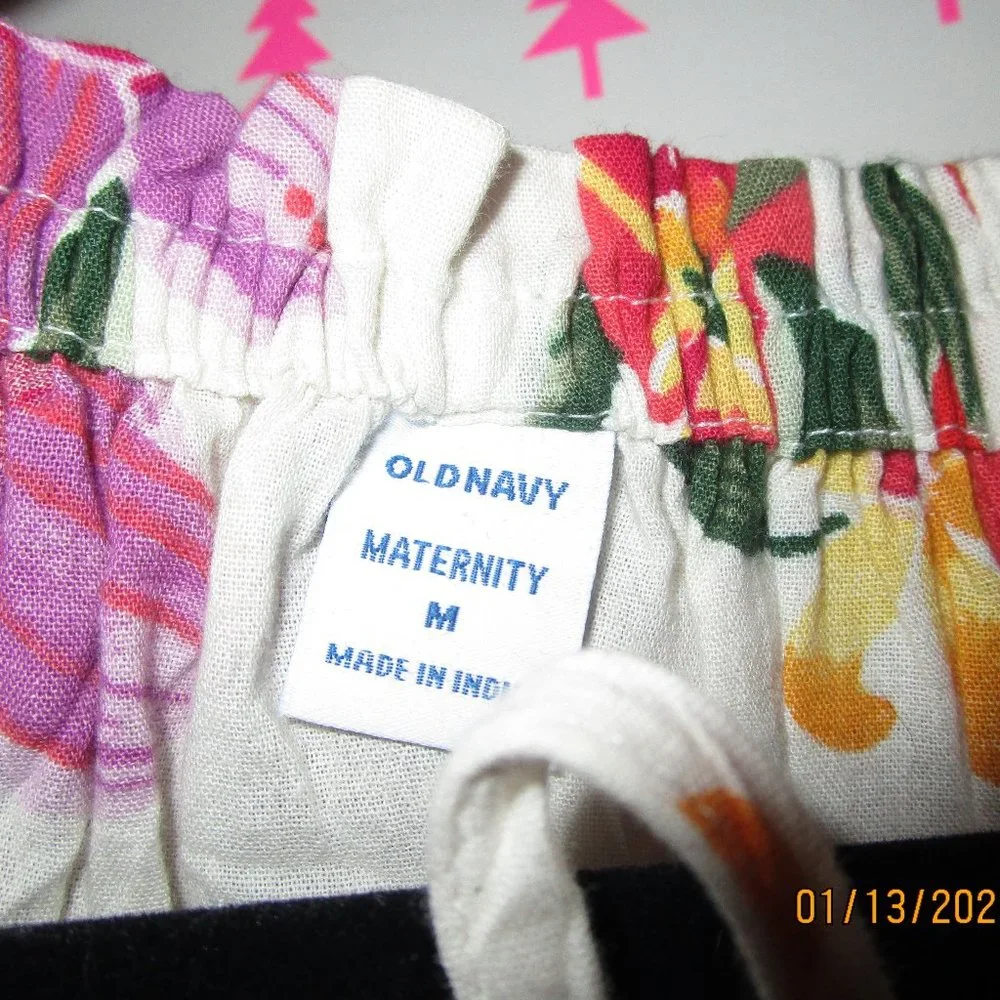 Floral Maternity Top - Picture 3 of 3